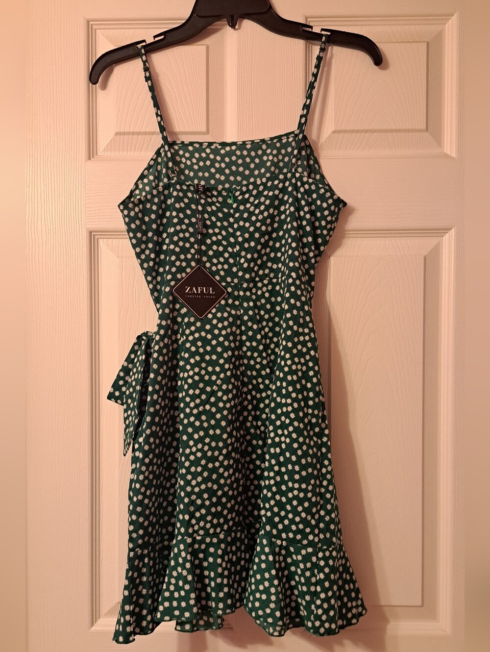 NWT Zaful Size 6 Green Ditzy Floral Tie-Side Ruffle Mini Dress - Picture 8 of 9